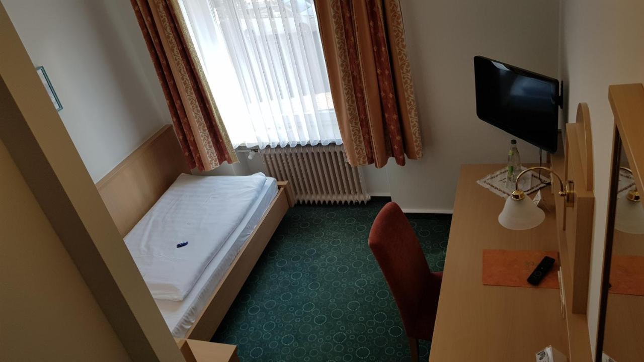 Hotel Gasthof Specht Aichach Zewnętrze zdjęcie